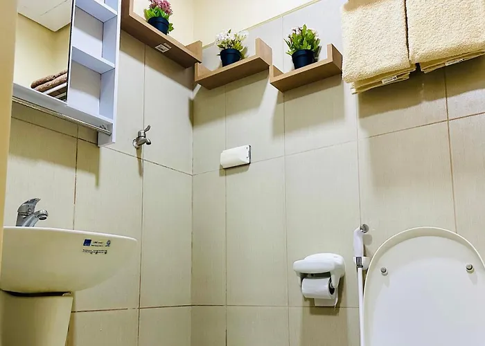 Smdc Breeze Residences Pasay Near Picc Moa Airport World Trade Center Fast Wifi Pool Karaoke *