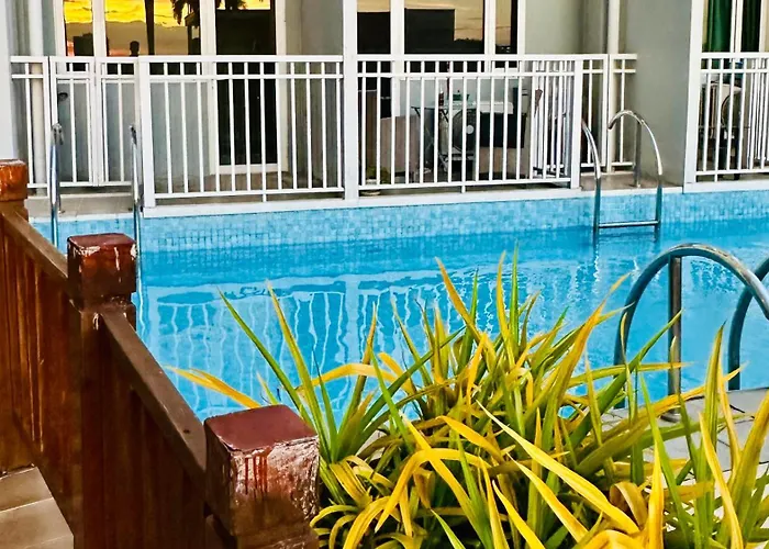Smdc Breeze Residences Pasay Near Picc Moa Airport World Trade Center Fast Wifi Pool Karaoke Manila