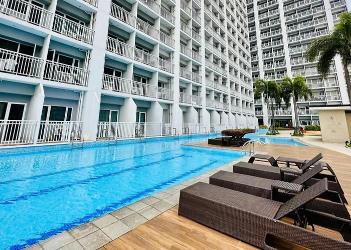 Smdc Breeze Residences Pasay Near Picc Moa Airport World Trade Center Fast Wifi Pool Karaoke
